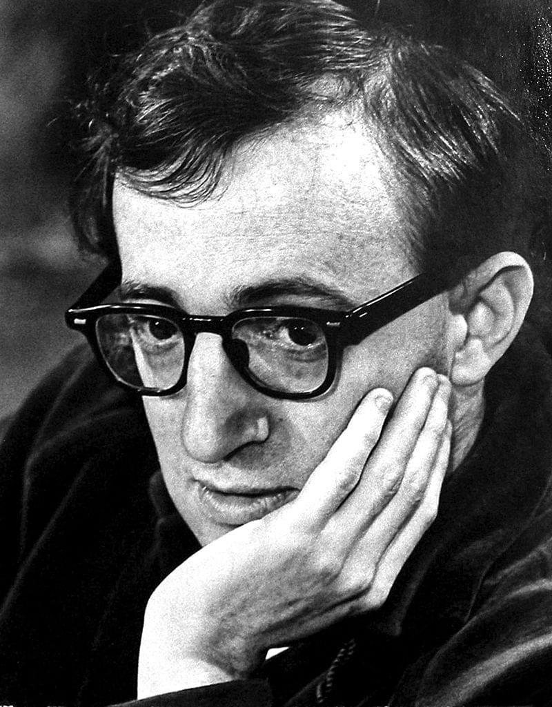 Allan Stewart Konigsberg ( Woody Allen)